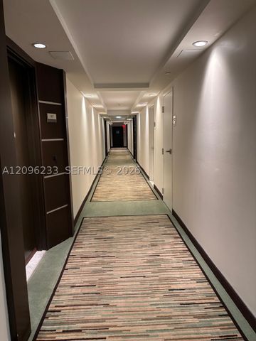 5701 Collins Ave 912, Miami Beach, FL 33140