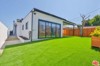 7803 S Harvard Boulevard, Los Angeles, CA 90047