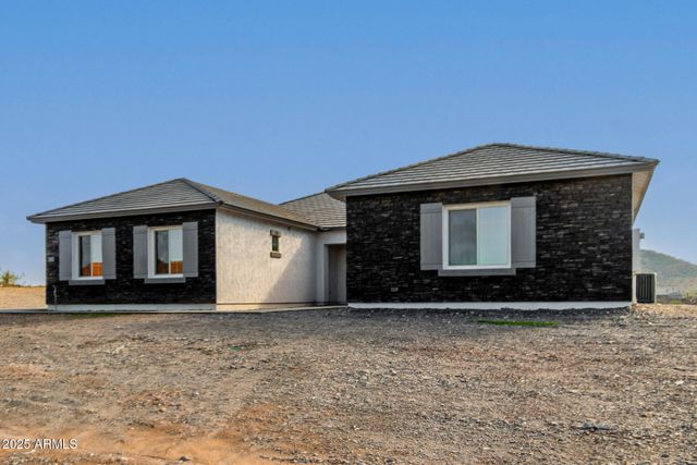 1907 W Brooke Lane, Queen Creek, AZ 85144