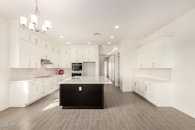 1907 W Brooke Lane, Queen Creek, AZ 85144