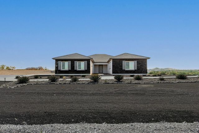 1907 W Brooke Lane, Queen Creek, AZ 85144