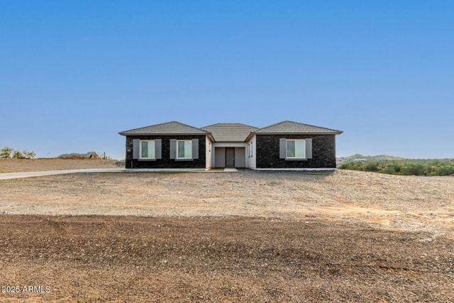 1907 W Brooke Lane, Queen Creek, AZ 85144