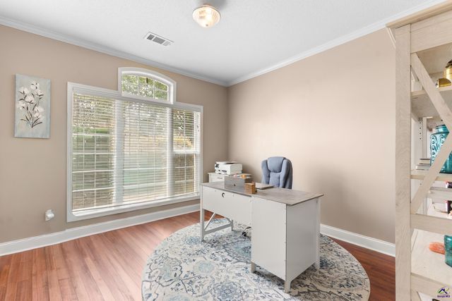 301 Hathersage Drive, Kathleen, GA 31047