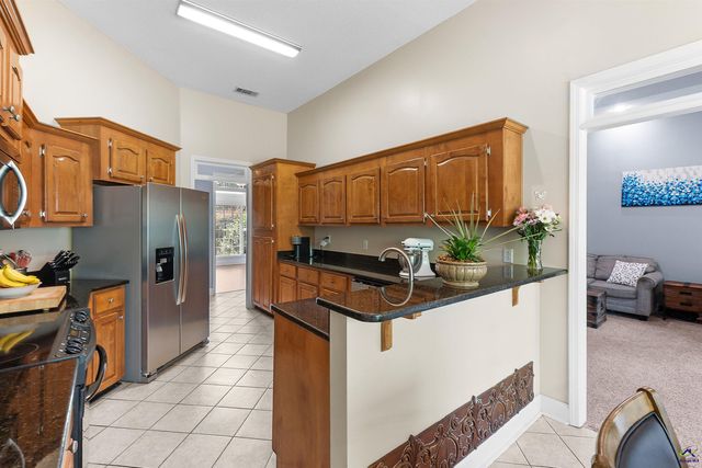 301 Hathersage Drive, Kathleen, GA 31047