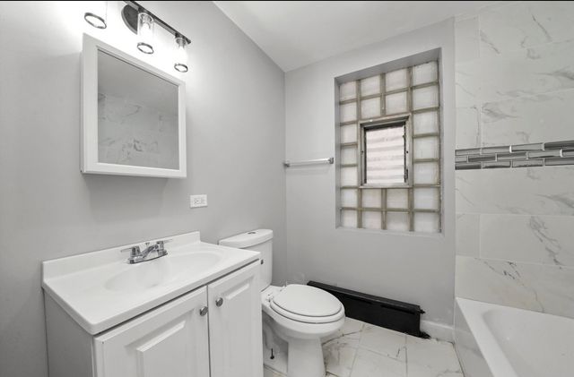 5711 S Maplewood Avenue, Chicago, IL 60629