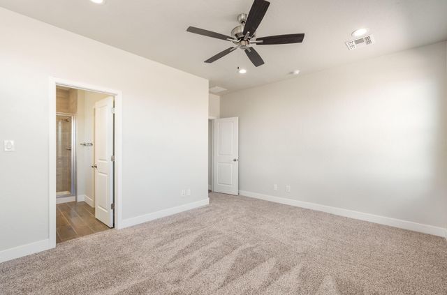 6932 Sydney Drive NE, Rio Rancho, NM 87144