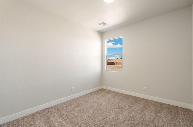 6932 Sydney Drive NE, Rio Rancho, NM 87144