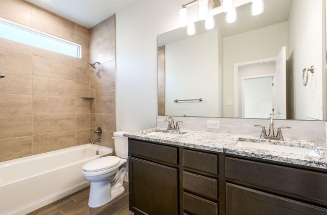 6932 Sydney Drive NE, Rio Rancho, NM 87144