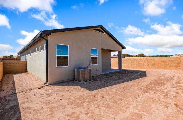 6932 Sydney Drive NE, Rio Rancho, NM 87144