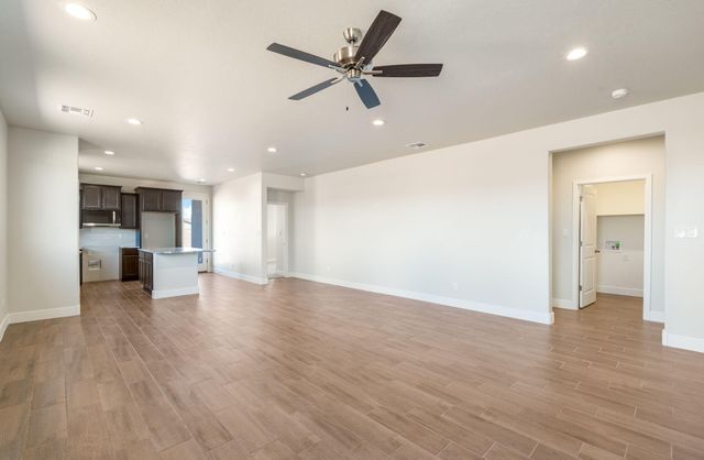 6932 Sydney Drive NE, Rio Rancho, NM 87144