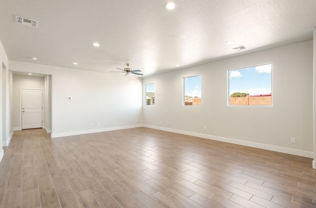 6932 Sydney Drive NE, Rio Rancho, NM 87144