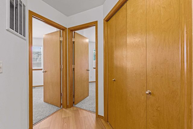 1215 S Van Marter Ln, Spokane Valley, WA 99206