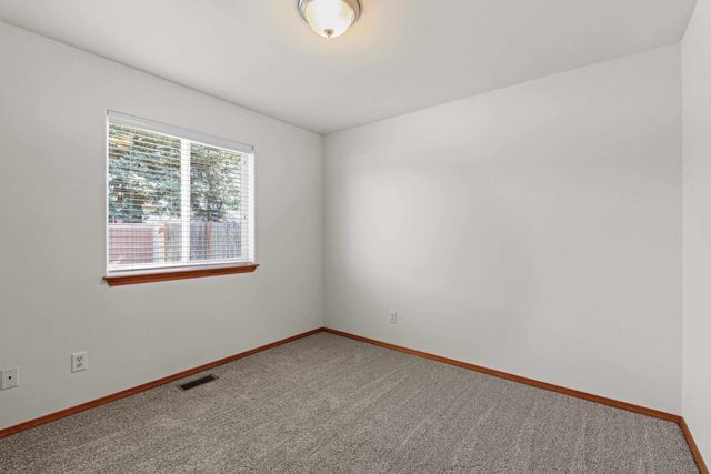 1215 S Van Marter Ln, Spokane Valley, WA 99206