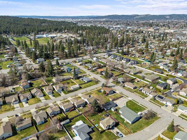 1215 S Van Marter Ln, Spokane Valley, WA 99206