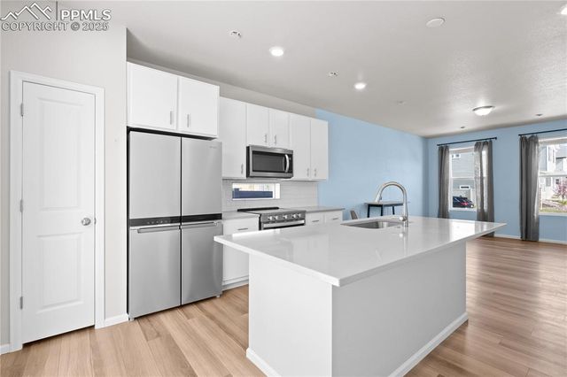 9257 Mayflower Gulch Way, Colorado Springs, CO 80927