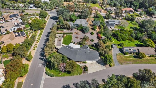 1304 Farrand Road, Fallbrook, CA 92028