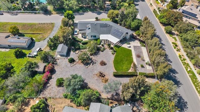 1304 Farrand Road, Fallbrook, CA 92028