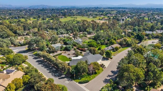 1304 Farrand Road, Fallbrook, CA 92028