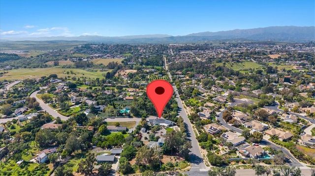 1304 Farrand Road, Fallbrook, CA 92028