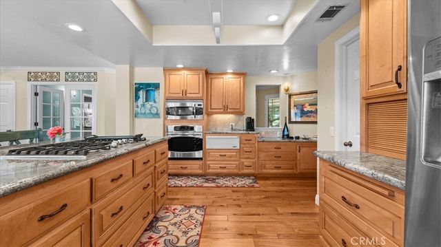 1304 Farrand Road, Fallbrook, CA 92028