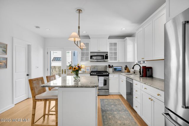 14 Church Street, Rumson, NJ 07760