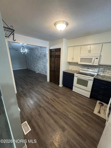 2757 Sweetbriar Court, Toledo, OH 43615