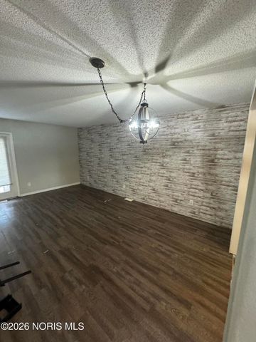 2757 Sweetbriar Court, Toledo, OH 43615