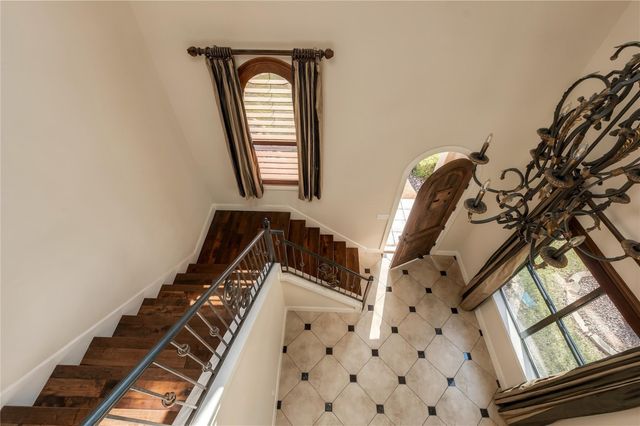 1036 Liberty Park DR 20, Austin, TX 78746