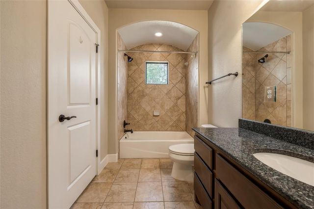 1036 Liberty Park DR 20, Austin, TX 78746