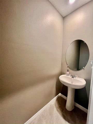 31325 MIDNIGHT SUN WAY, Wesley Chapel, FL 33545