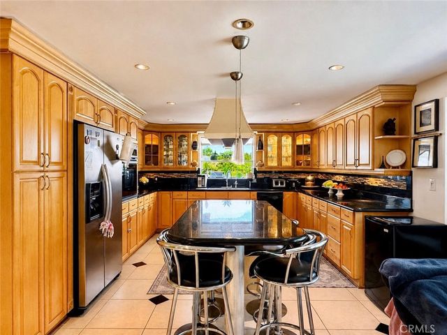 1450 W Wedgewood Drive, Anaheim, CA 92801