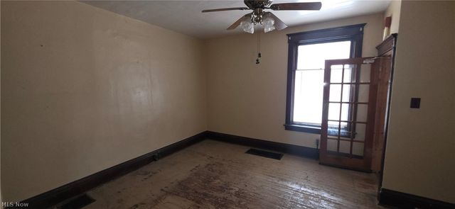 813 N 5th Street, Toronto, OH 43964