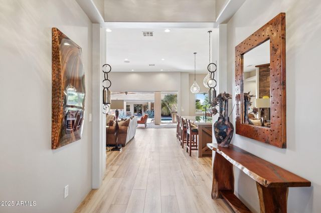 1510 E CLOUD Road, Phoenix, AZ 85086