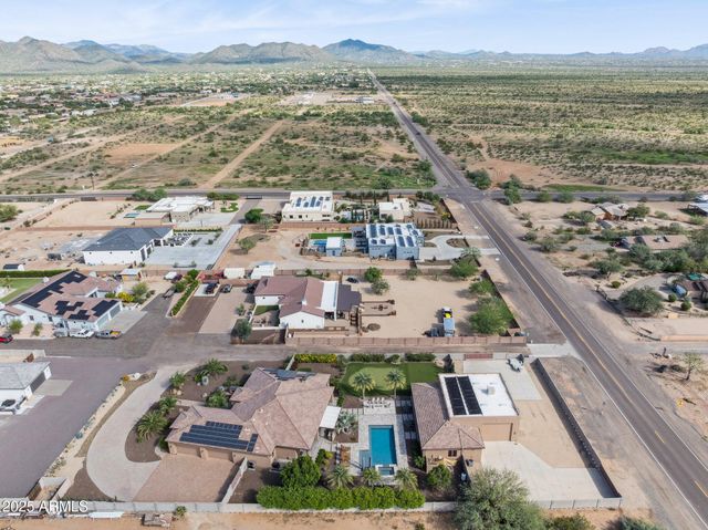 1510 E CLOUD Road, Phoenix, AZ 85086