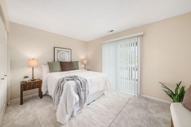 5315 Stonemeadow Avenue, F, Columbus, OH 43220