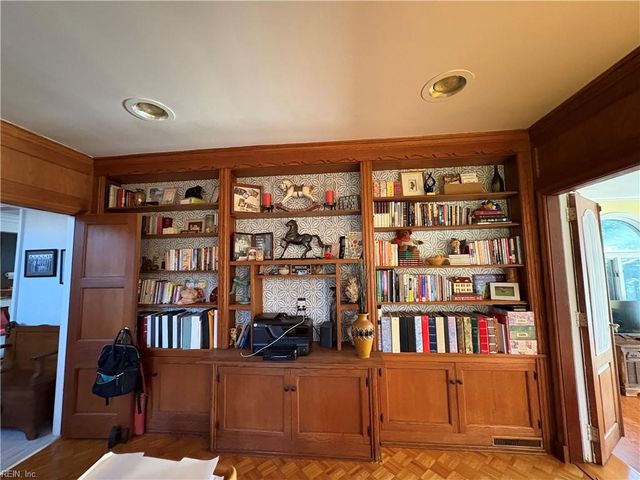 1423 Trouville AVE, Norfolk, VA 23505