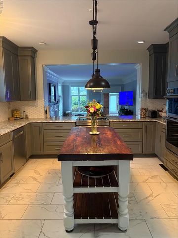 1423 Trouville AVE, Norfolk, VA 23505