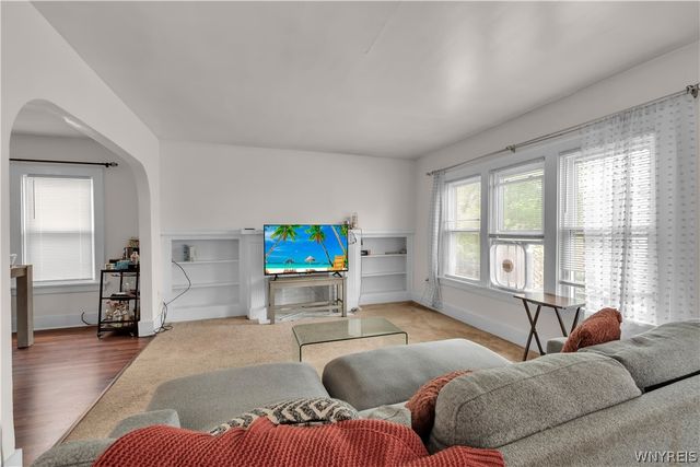 285 Hartwell Road, Buffalo, NY 14216
