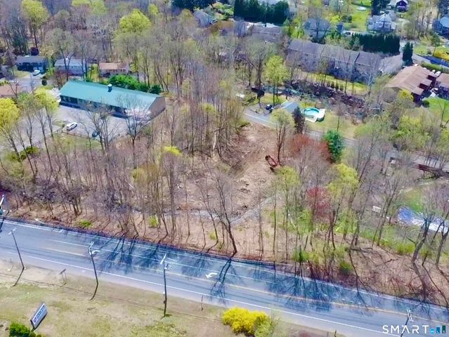 738 Beacon Valley Road, Naugatuck, CT 06770