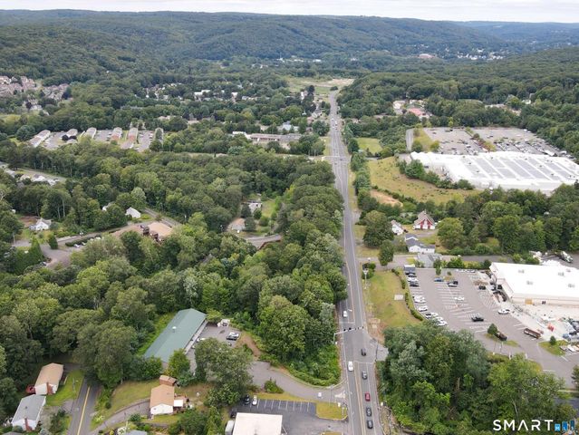 738 Beacon Valley Road, Naugatuck, CT 06770