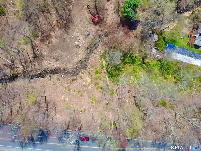 738 Beacon Valley Road, Naugatuck, CT 06770