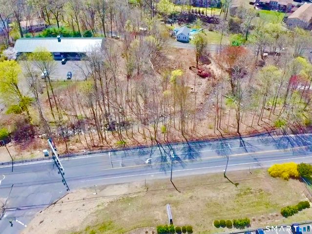 738 Beacon Valley Road, Naugatuck, CT 06770