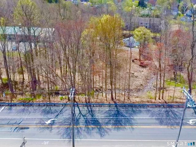 738 Beacon Valley Road, Naugatuck, CT 06770