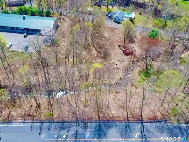 738 Beacon Valley Road, Naugatuck, CT 06770