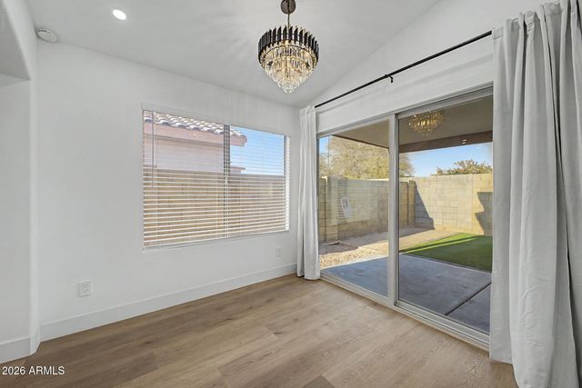 12475 N 83RD Drive, Peoria, AZ 85381