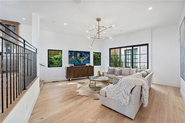 250 High Drive, Laguna Beach, CA 92651