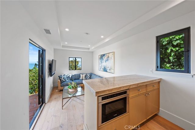 250 High Drive, Laguna Beach, CA 92651