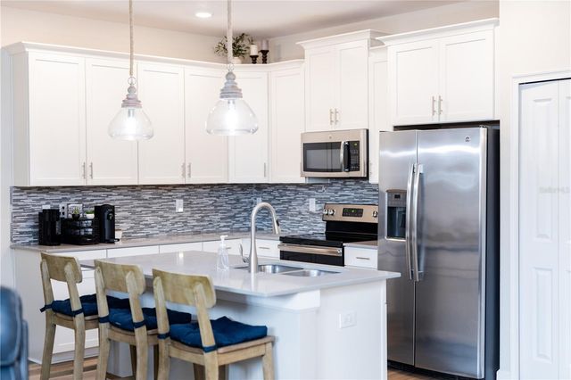 2708 ATTWATER LOOP, Winter Haven, FL 33884