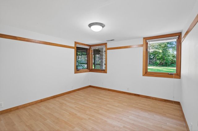 1544 Mississippi River Boulevard S, Saint Paul, MN 55116