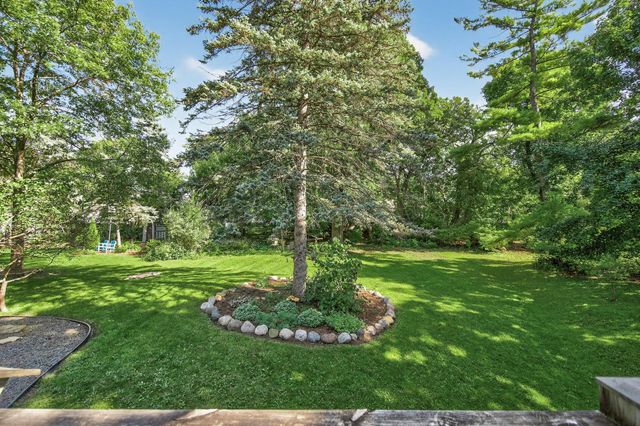 1544 Mississippi River Boulevard S, Saint Paul, MN 55116